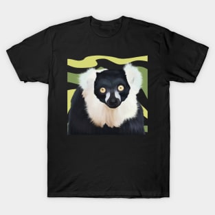 Black and White Ruffed Lemur Design T-Shirt